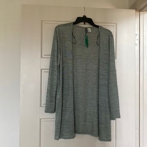 Lightweight sweater